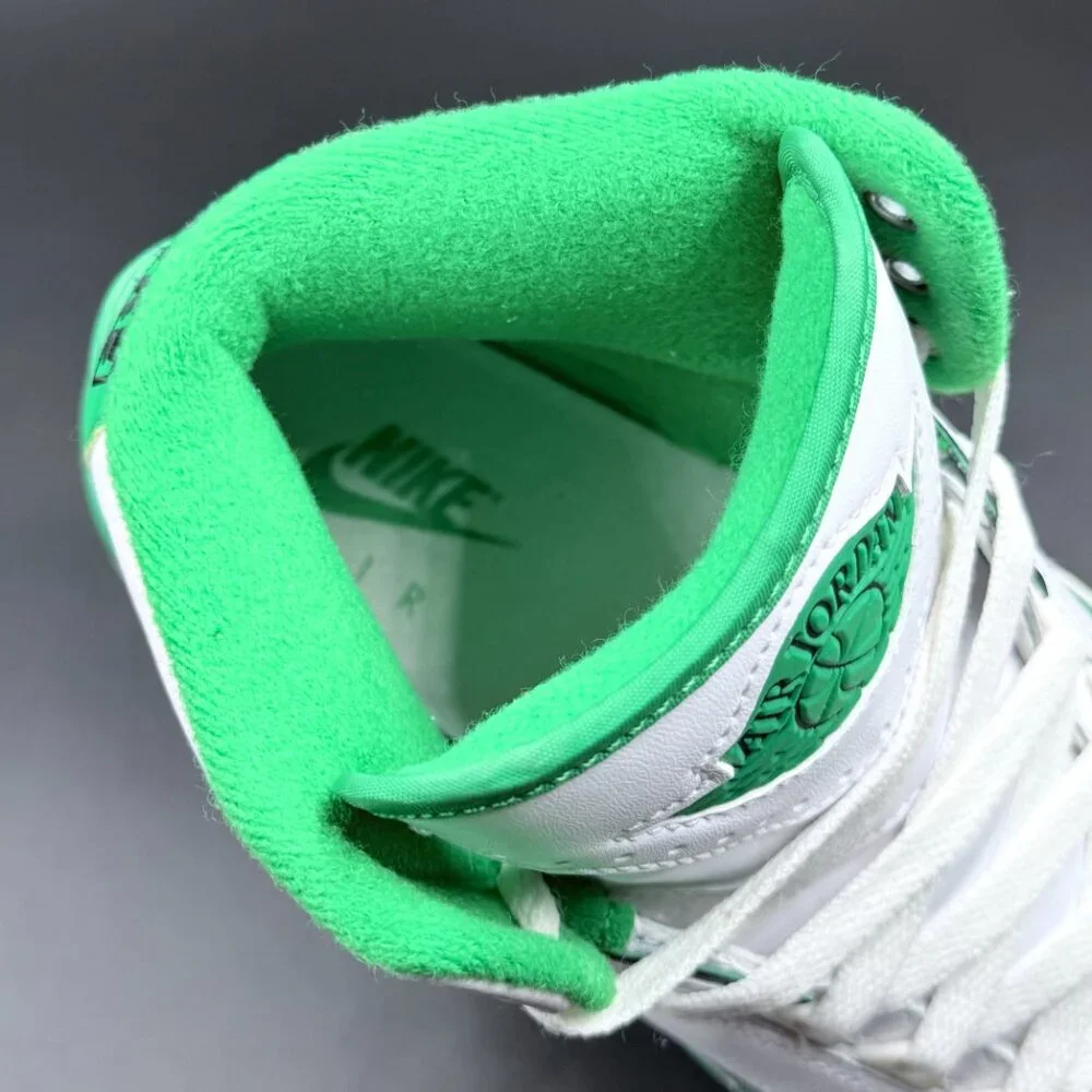 Air Jordan 2 Retro 'Lucky Green'